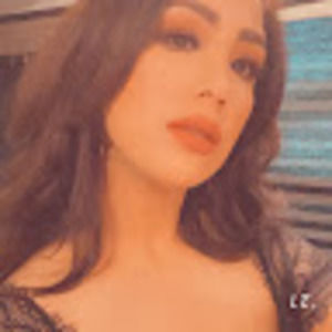 Meet your Posher, Yazmina